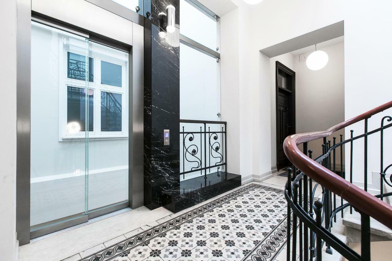 קרקוב Old Town Brigue Apartment By Otium מראה חיצוני תמונה